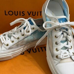 Authentic RARE Find: hombre blue/white/green Louis Vuitton Women's Sneakers